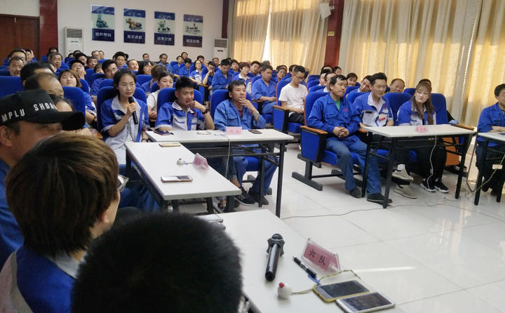 6支代表隊(duì)踴躍回答問題