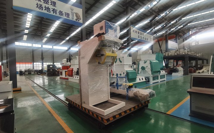 秸稈顆粒機(jī)生產(chǎn)線之打包機(jī)